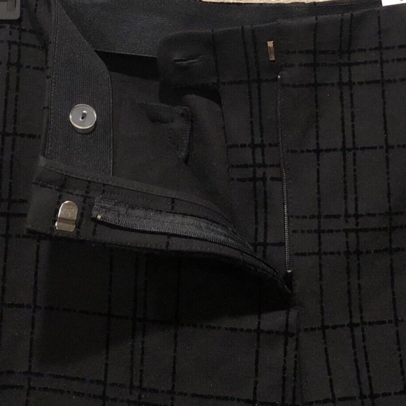 (NWT) Alfani Women's Black Flocked Grid-Print Skinny Pants Plus Size 24W - Picture 4 of 12